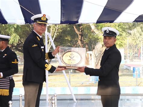224 Agniveer Trainees Complete Advanced Electrical Training at INS Valsura