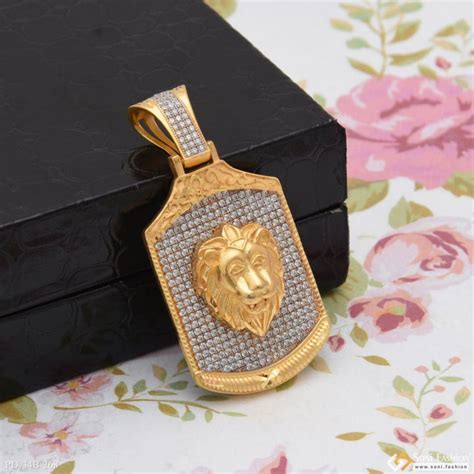 1 Gram Gold Plated Lion Face With Diamond Gorgeous Design Pendant - St ...