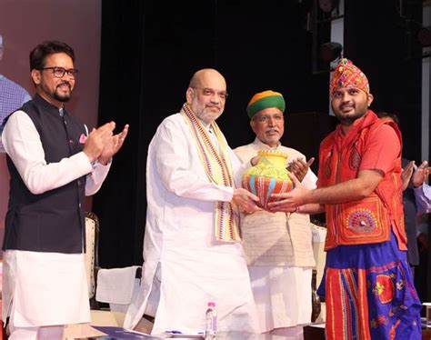 Press Release: Press Information Bureau