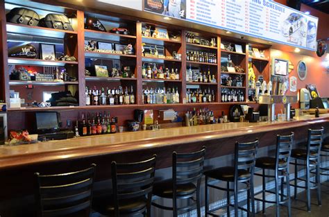 Scooters Bar & Grill