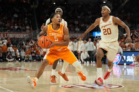 Tennessee vs Texas final score: No. 1 Vols, Zakai Zeigler rally to win