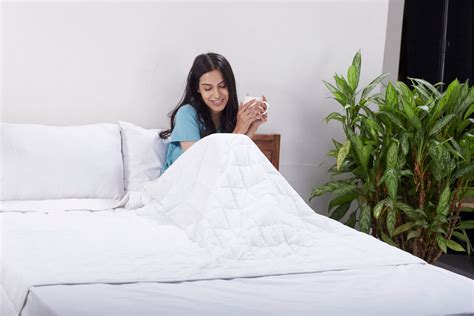 The 10 Advantages of Using Weighted Blankets | Nilkamal Sleep