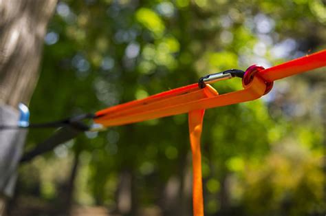 How to Setup Slackline 的图像结果
