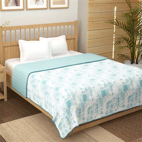 Super Soft Reversible White & Blue Triangles Cotton Double Dohar ...