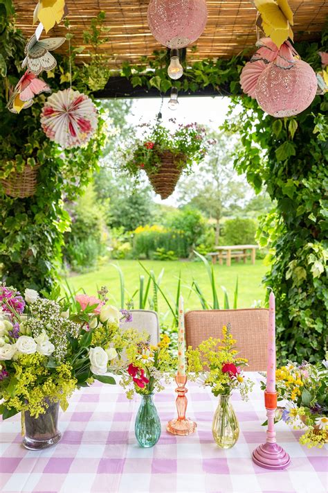 11 Elegant Garden Party Tips for a Memorable Summer Soirée | The ...