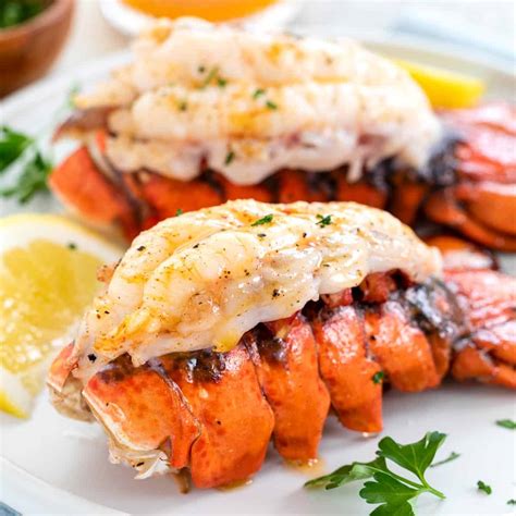 https://www.jessicagavin.com/wp-content/uploads/2020/02/how-to-cook-lobster-tail-17-1200.jpg