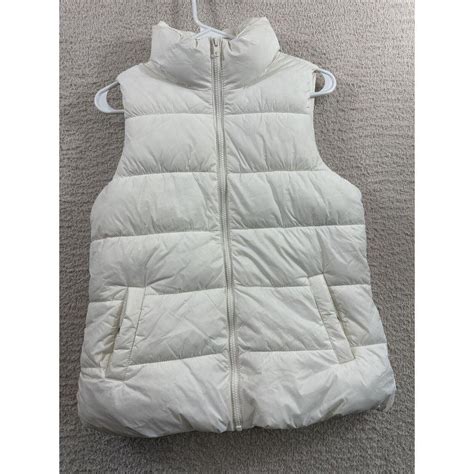 Old Navy Puffer Vest Jacket size XL White Full Zip... - Depop