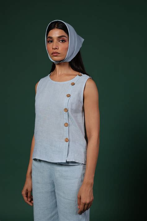 Dakota Top Sky Blue – taru jaipur