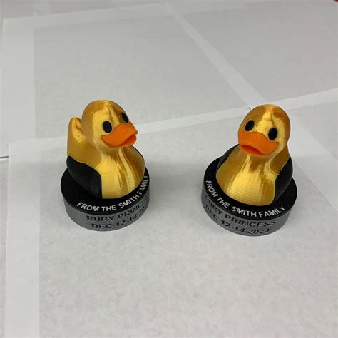 Customizable 3D Printed Cruise Ducks on Pedestals. 3D - Etsy