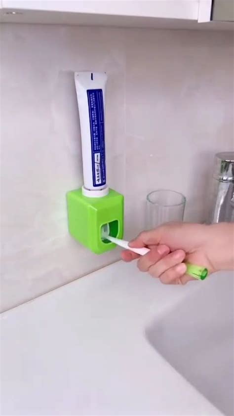 How Do You Set Up a Toothpaste Dispenser 的图像结果