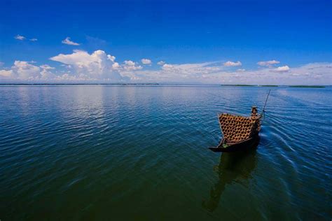 Hakaluki Haor
