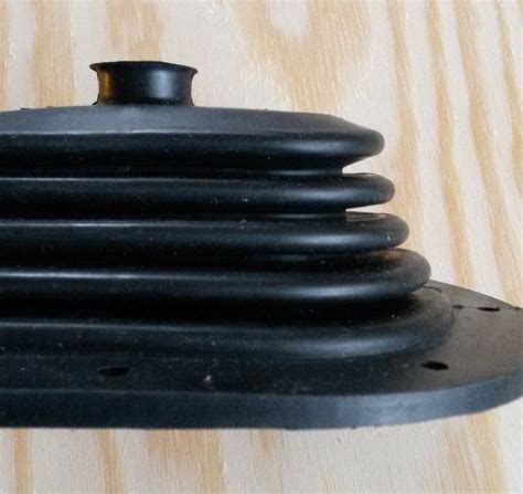 [SOLD] - Oval Floor Shifter Boot | For A Bodies Only Mopar Forum