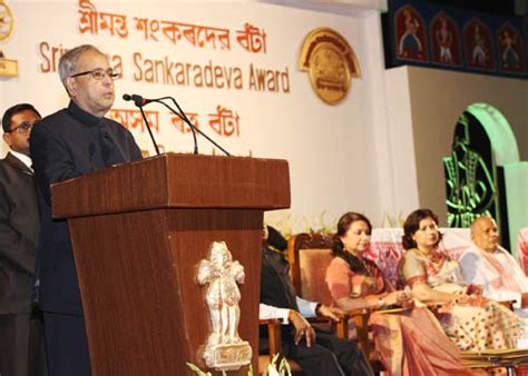 President Of India Presents Asom Ratna Award And Srimanta Shankardeva ...