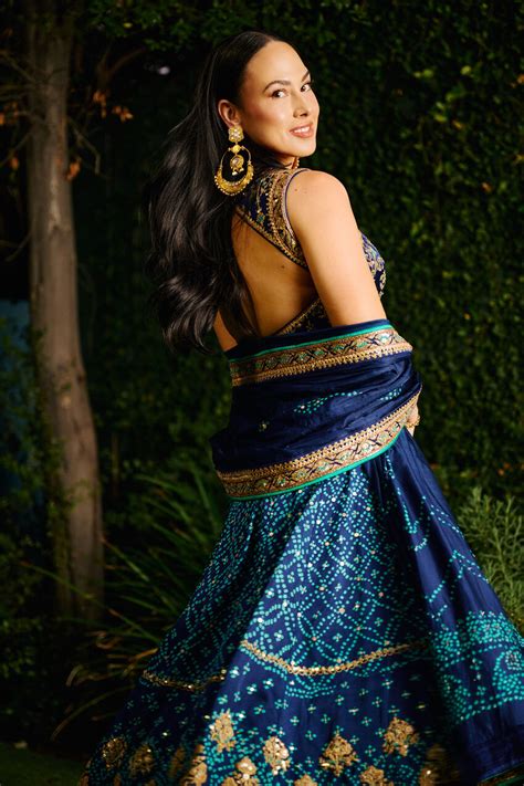 Buy Indian Designer Clothes, Dresses Online | Anita Dongre