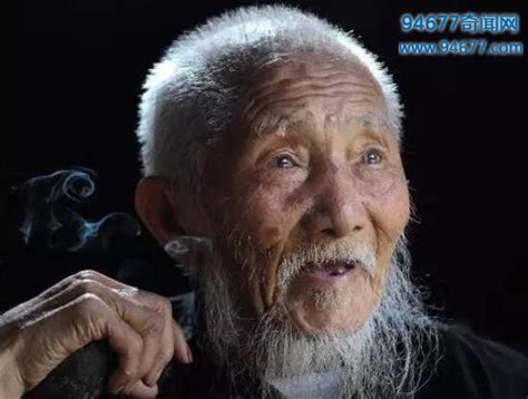 世界上最长寿的人，李青云在世长达256年口述长寿秘诀(2)_世界之最_GIFQQ奇闻娱乐网