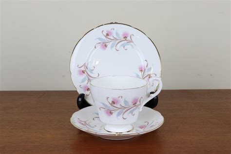 パラゴン カントリーレーン プレート15.8 ケーキ皿 Country Lane 花柄 ヴィンテージ イギリス PARAGON T110 ...