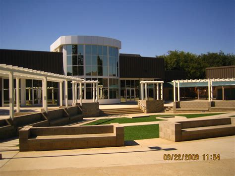 Mission Oak High School