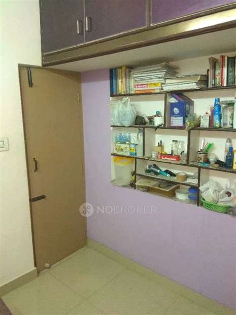 stand alone building Benson Town Rent - WITHOUT BROKERAGE Semi ...