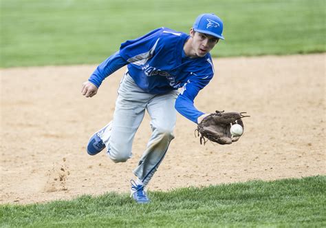 Susquehanna Twp. vs Lower Dauphin in high school baseball - pennlive.com