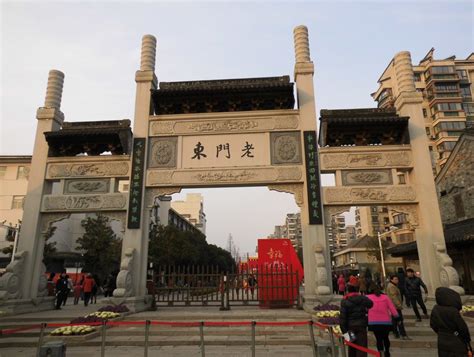 上海老房子拆迁老城区高清图片下载-正版图片500596591-摄图网