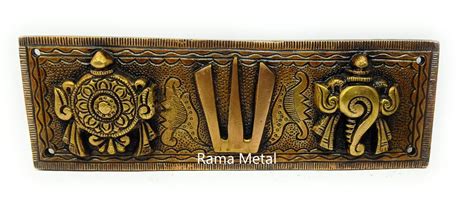 Buy RAMA METAL Brass Vishnu SANKU Chakra NAMAM Wall Hanging Coloured ...