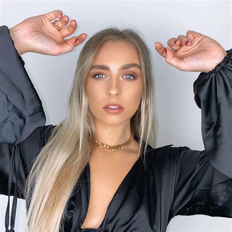 Female Singers From Ireland