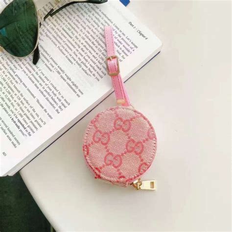 Luxury Branded Leather Pastel Color Zipper Airpod Case – Kalakaar Indiaa
