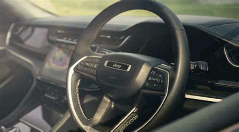 Jeep Grand Cherokee X Evolve Back Kabini