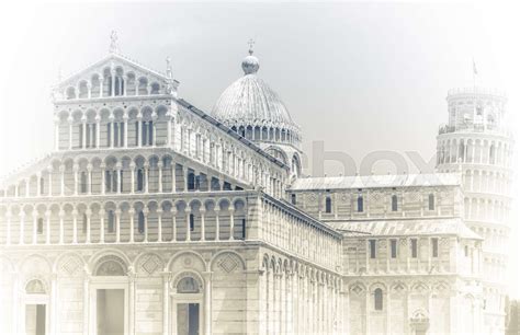 Learning Python Leaning Tower 的图像结果