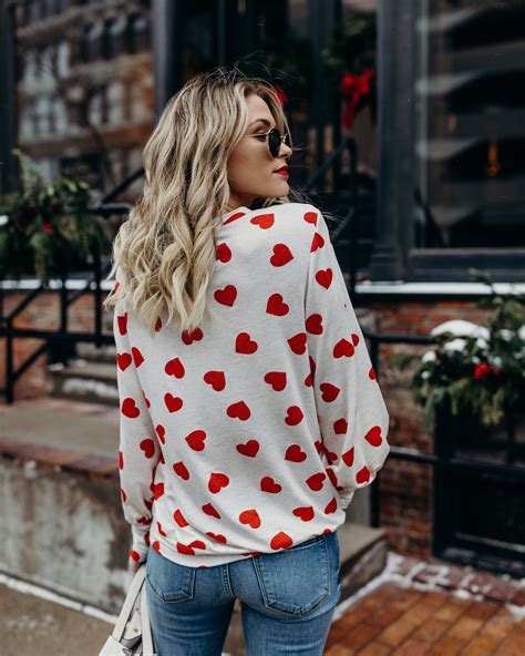 Heart Print Pullover Top and Sleeves | Valentines day outfits casual ...