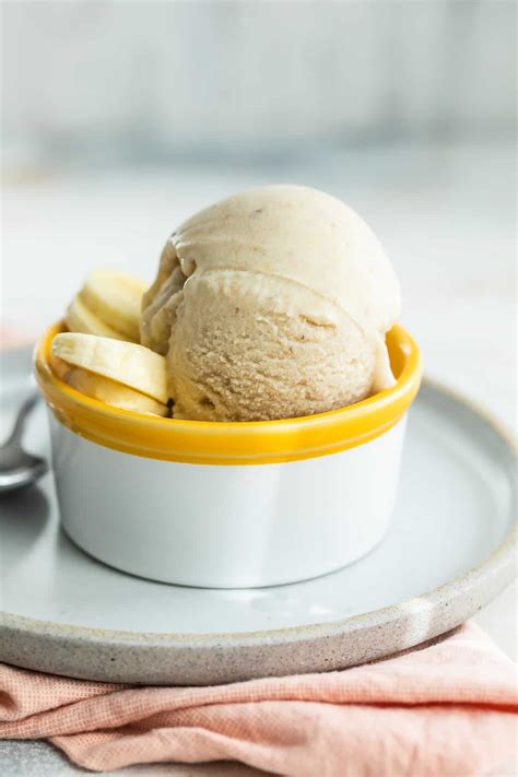 Banana Frozen Yogurt