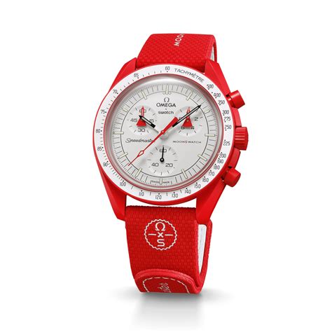 MOONSWATCH RED/WHITE RUBBER - ACSO33010 | Swatch® Suisse