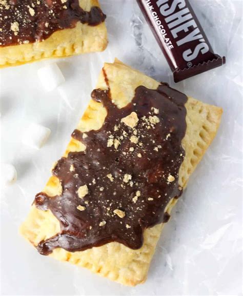 Homemade S'mores Pop Tarts