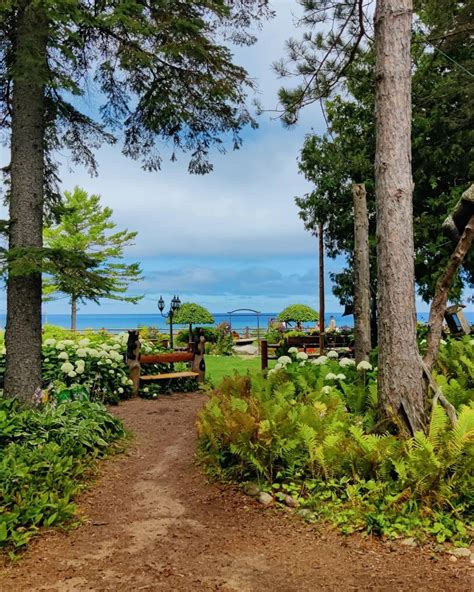 Cross County Restaurants