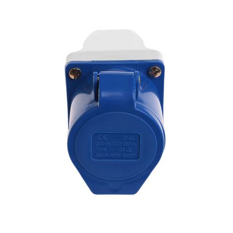 Hisocute 32 Amp 3pin Industrial Socket 220V-250Volt India | Ubuy