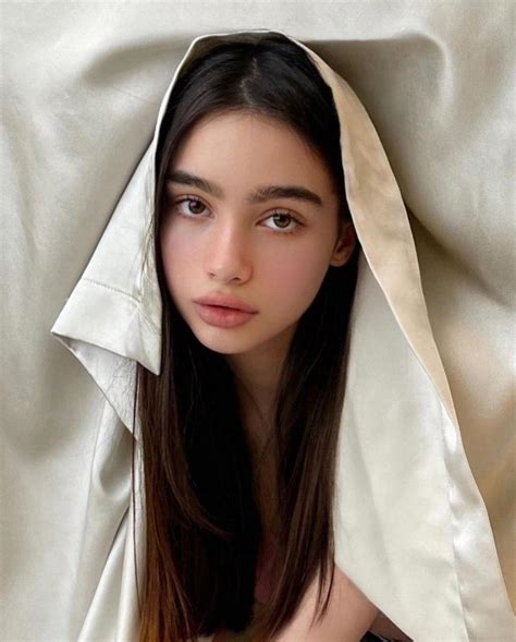 Beautiful Russian girl ... : r/PrettyGirls