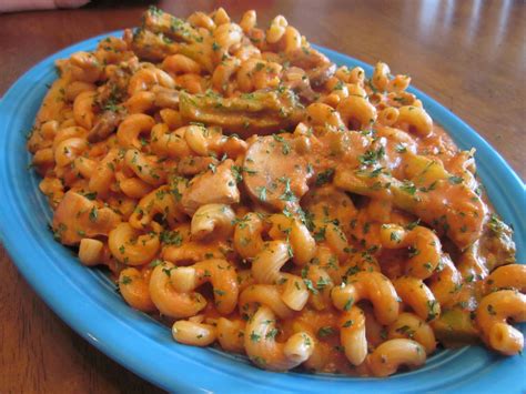 Coffee, Caramel & Cream: Cavatappi Rosa Recipe