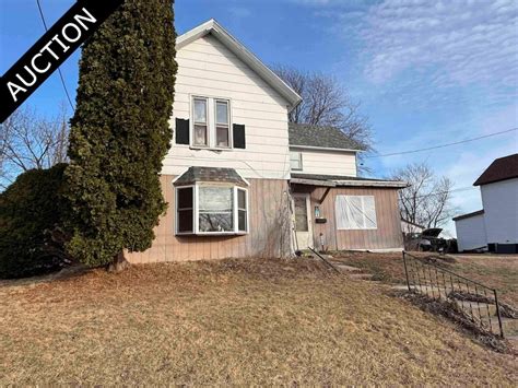 164 S High St, Mayville, WI 53050 | Homes.com