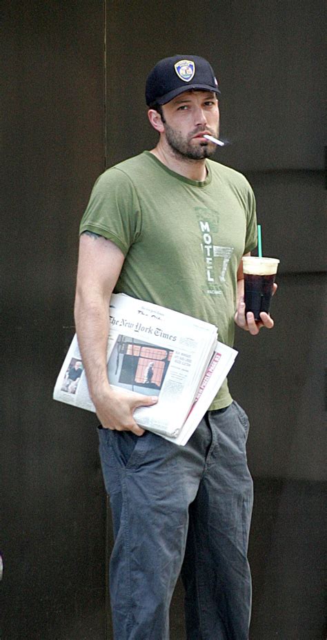 A Miserable Gallery of Ben Affleck Smoking Through the Pain of ...