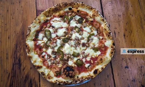 Emilio’s Pizza: A unique escape with signature pizzas