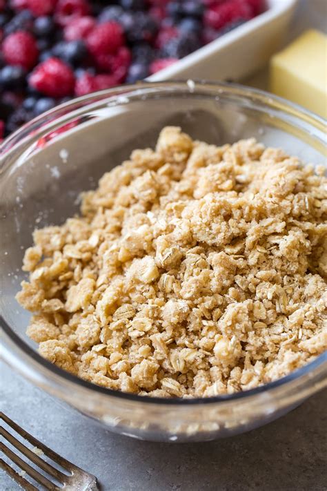 Triple Berry Crisp - Cooking Classy