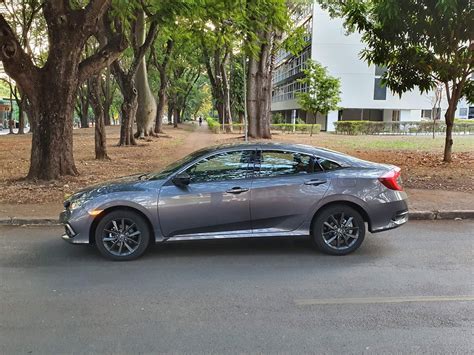 Honda Civic 2020 EXL amadureceu, mas continua divertido