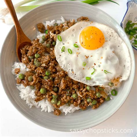 Eggs With Ground Beef