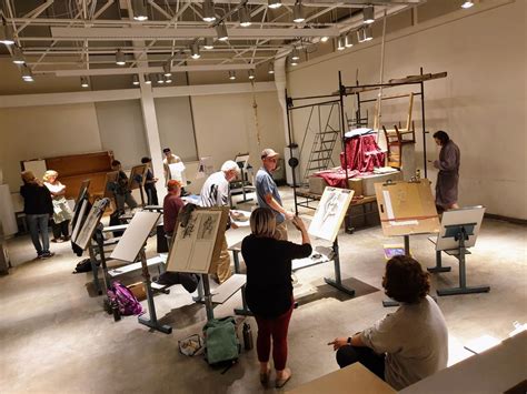 CROQUIS - Extracurricular Life Drawing Sessions from the Nude Model ...