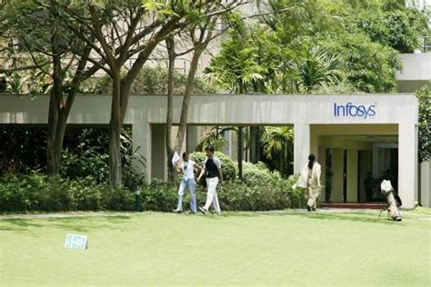 Infosys revamps its consulting business