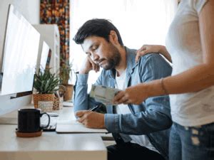 Financial Goal | Money & relationships: What to do if your spouse is ...