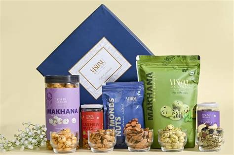 Dry Fruit Hampers: Buy Diwali Dry Fruit Hampers Online in India ...