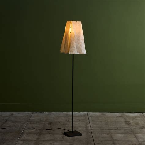 NEW ARRIVALS – DEN