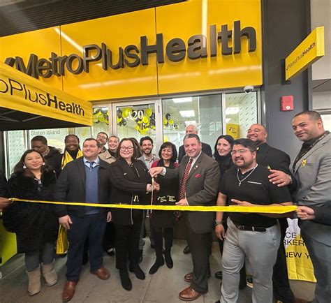 New healthcare resource center opens at The Boulevard shopping plaza ...