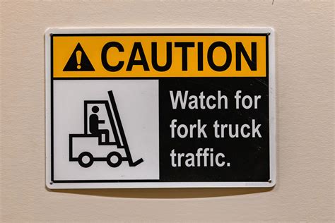 Plastic Signs - Craftsman Label: Bespoke Commercial Printing Services